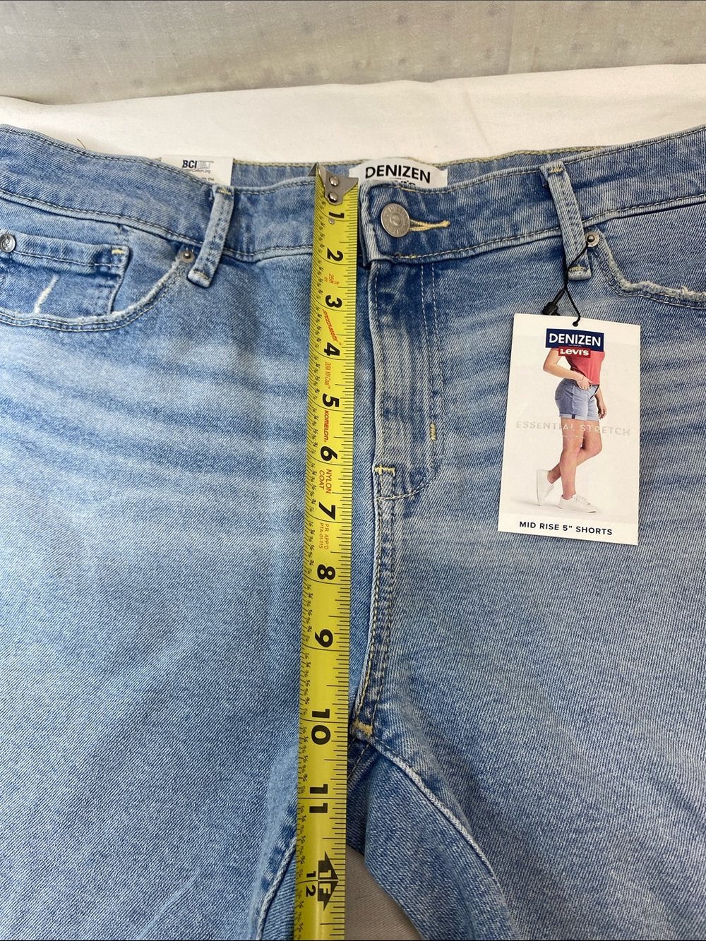 Denizen from Levi's Faded Blue Frayed Hem Distressed Jean Shorts Mid Rise - Picture 6 of 7